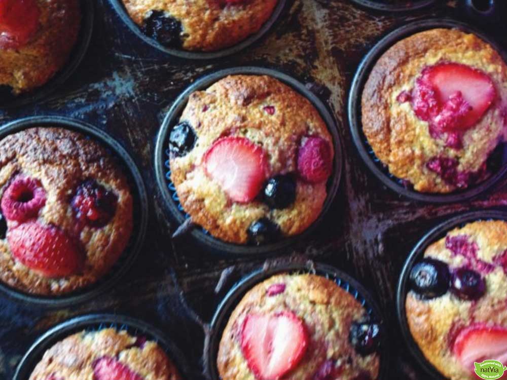 NO ADDED SUGAR BANANA BERRY MUFFIN