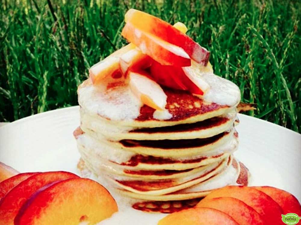PEACHES AND CREAM PROTEIN PANCAKES