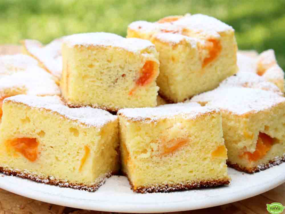 APRICOT CAKE