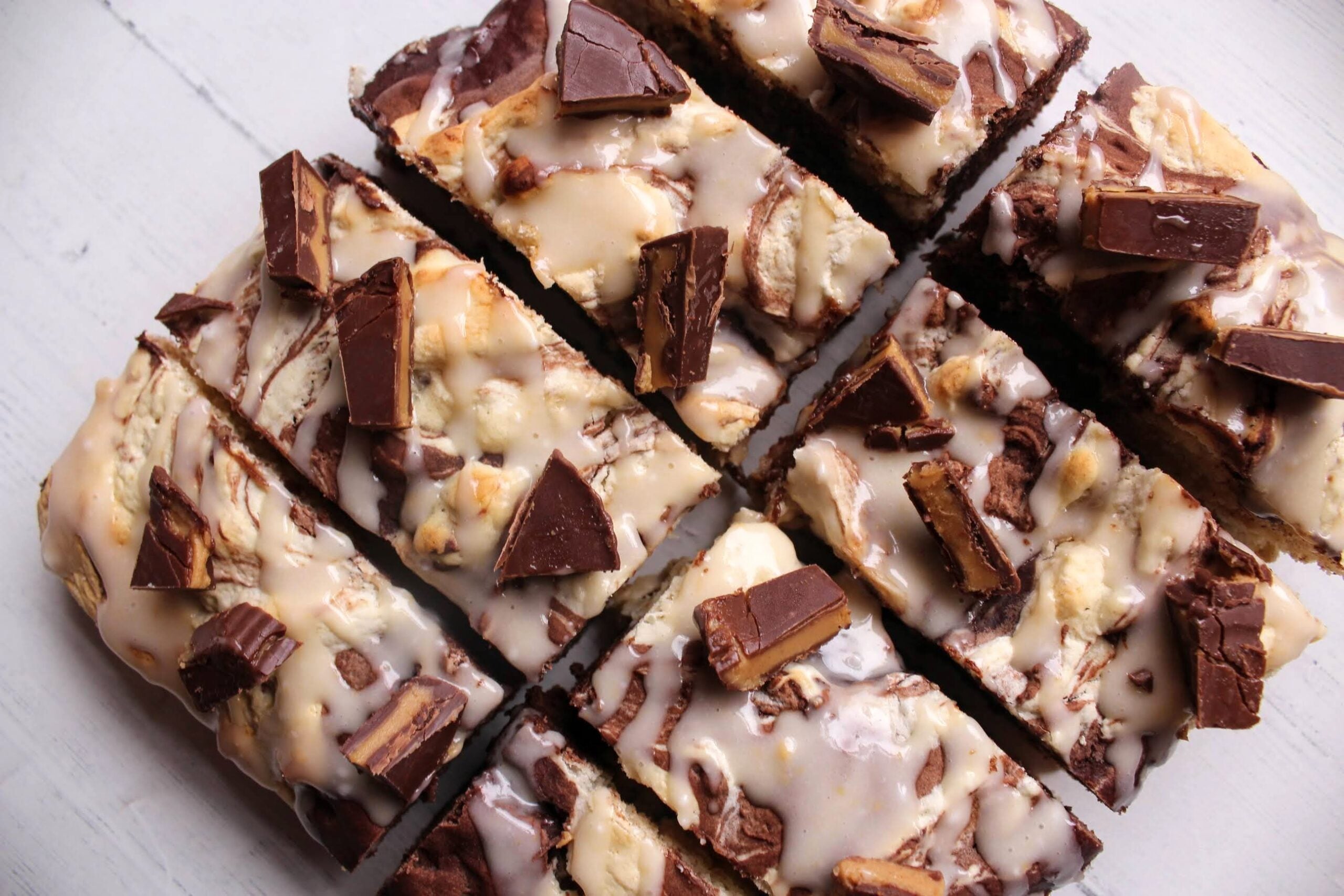 CHOCOLATE BROWNIES