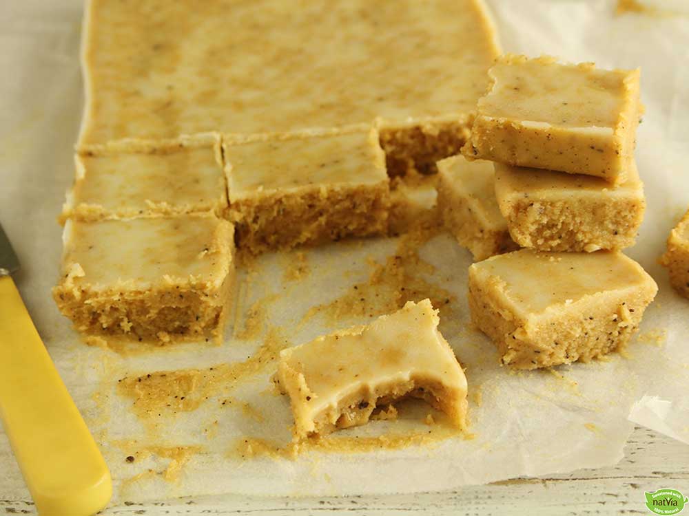 5 Ingredient Vegan Passionfruit Fudge