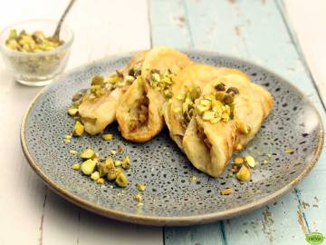Middle Eastern Atayef Pancakes