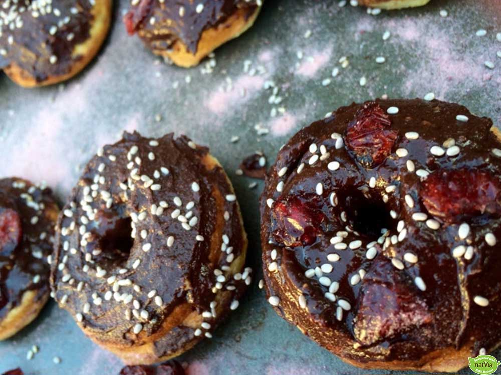 MINI CHOCOLATE DOUGHNUTS