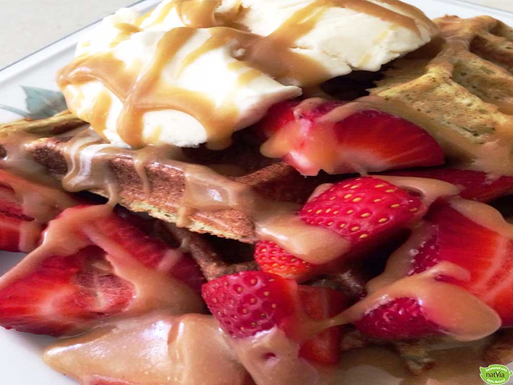 ZUCCHINI AND OAT WAFFLES