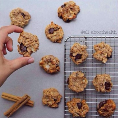 Peanut Butter Oat Cookies