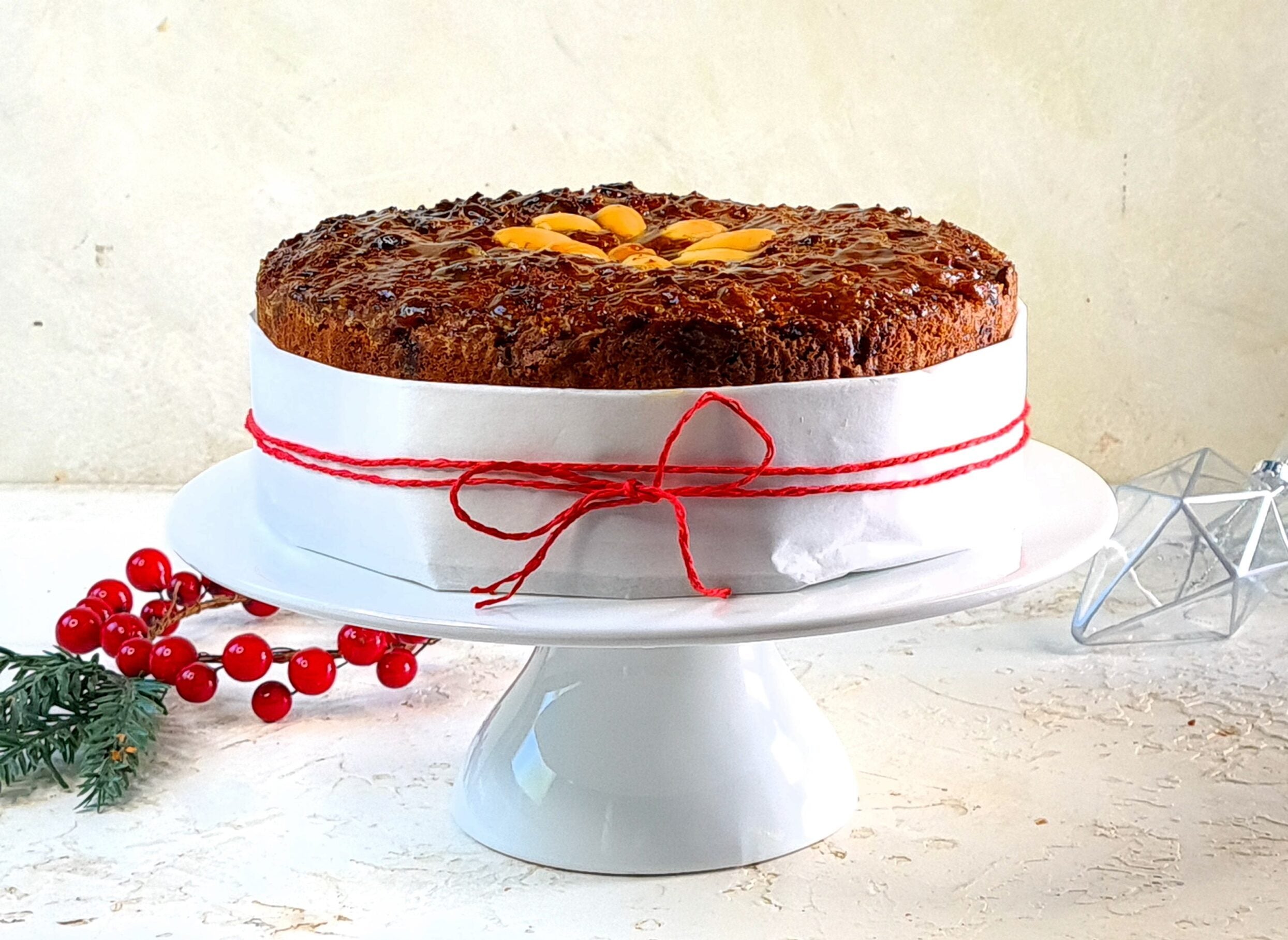 Natvia Gluten Free Christmas Cake