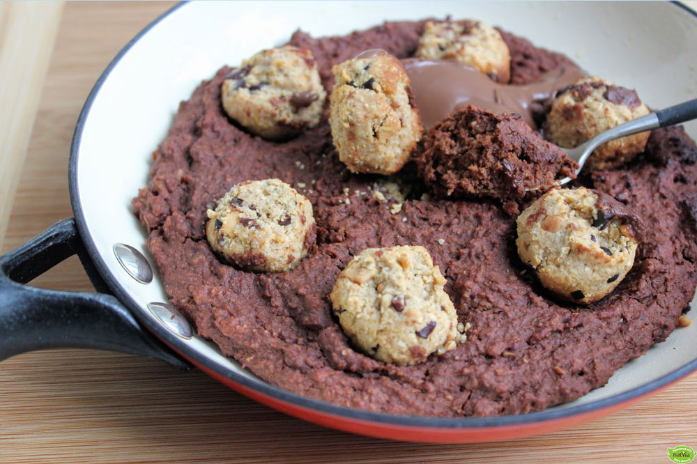 BAKED COOKIE DOUGH BROWNIE