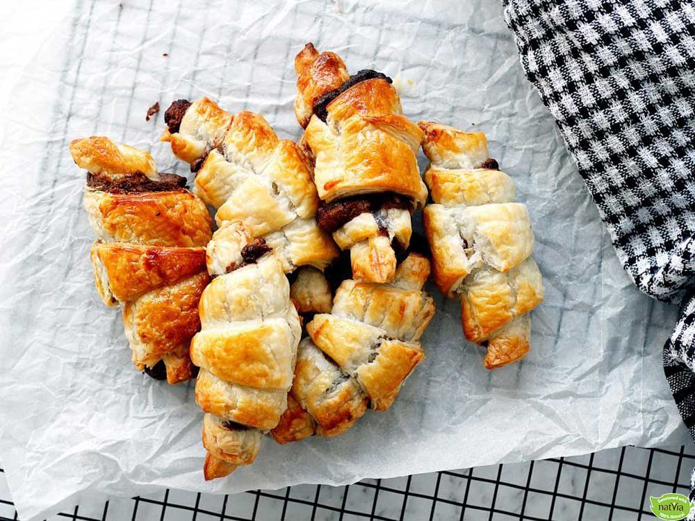 CHOC HAZELNUT CROISSANTS
