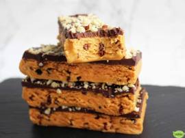 Cacao Chip, Chocolate & Peanut Butter Fudge Bars