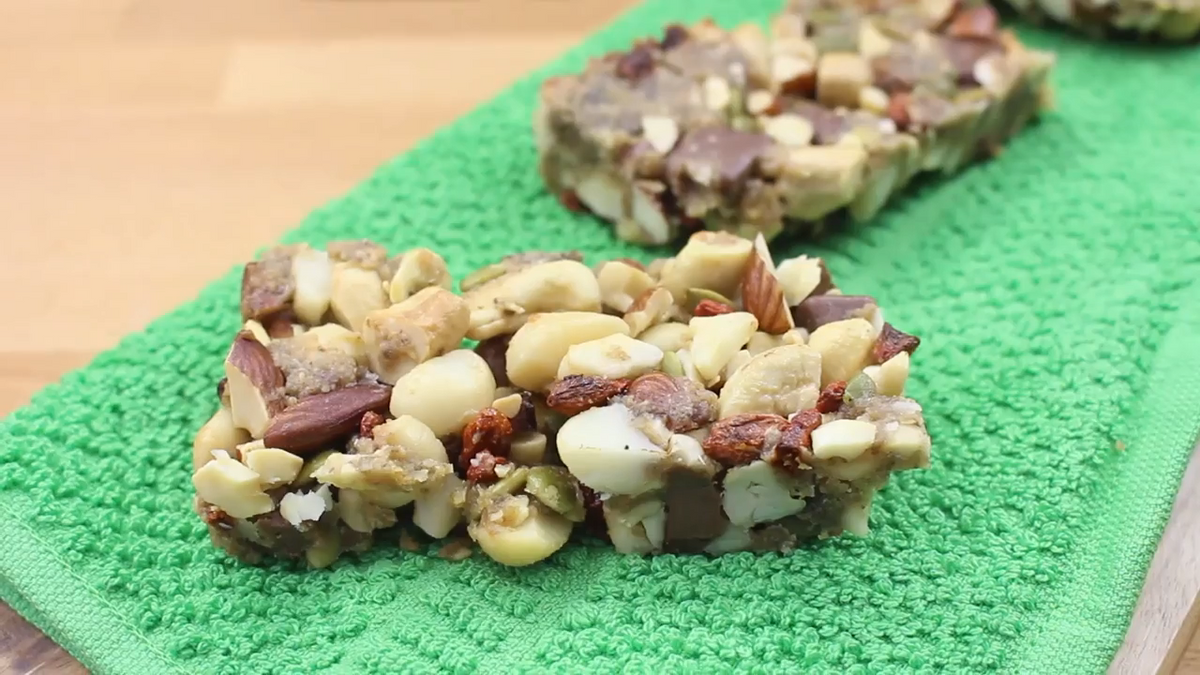 Healthy Granola Bars Trail Mix Natvia Online Store