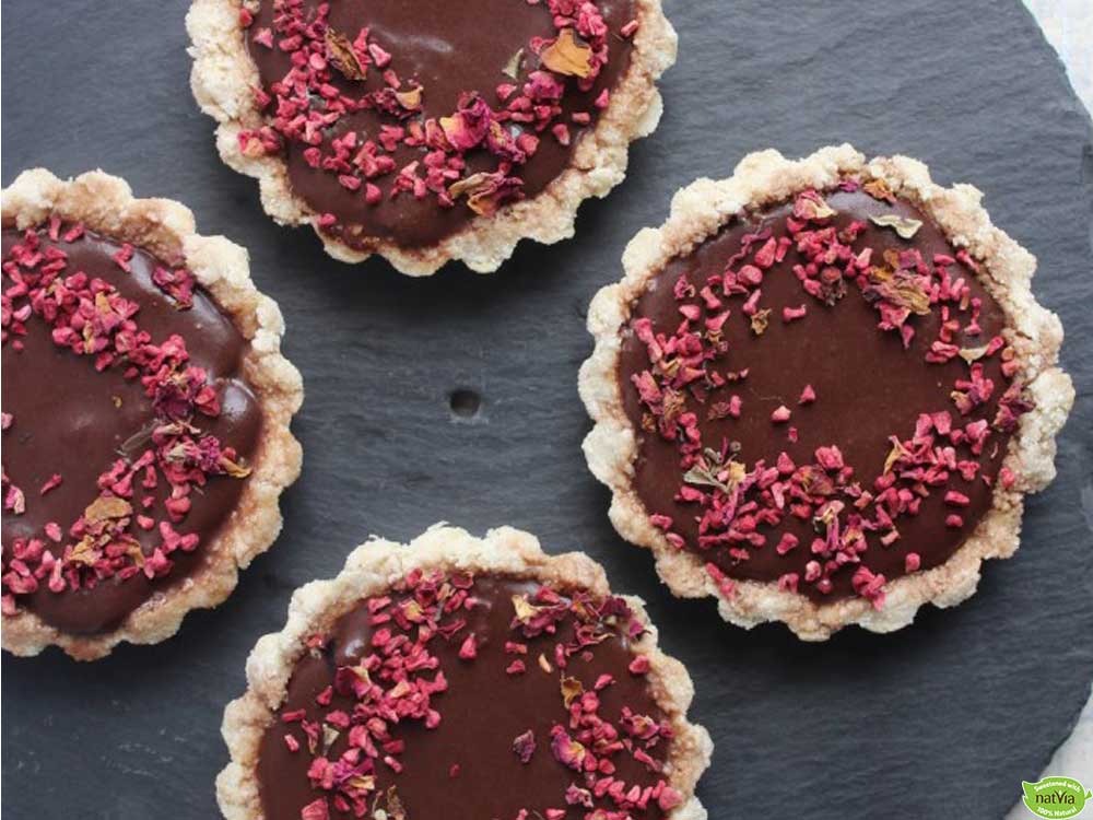 NO-BAKE RASPBERRY & CHOCOLATE TARTS