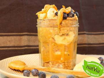 PEANUT BUTTER OVERNIGHT OATS