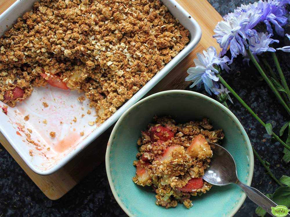 PEAR-&-STRAWBERRY-CRUMBLE