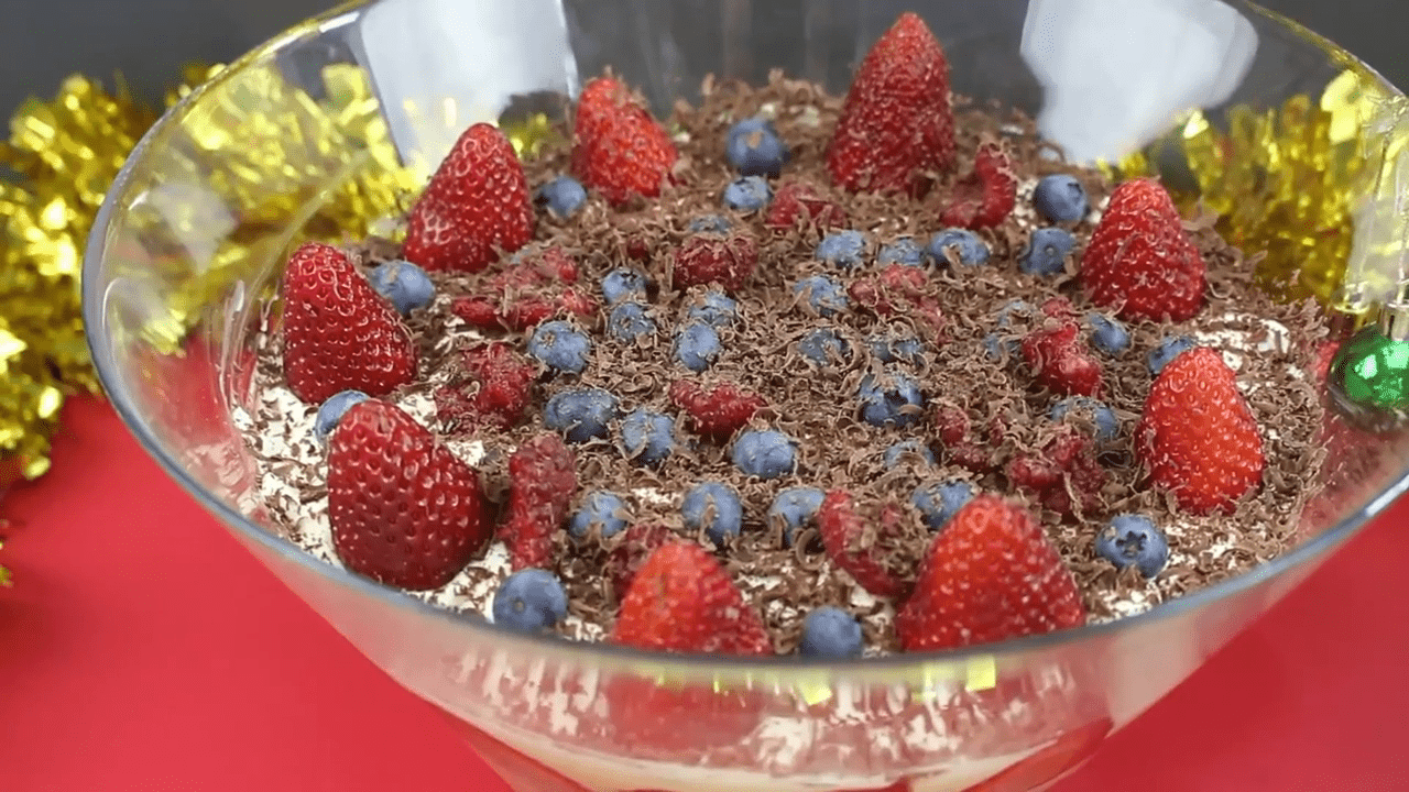 Summer Berry Trifle Recipe