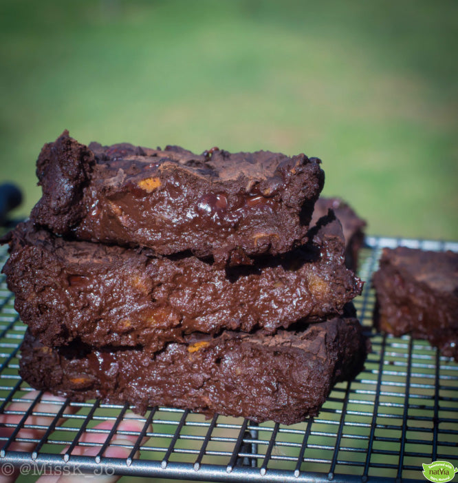 Simple 4 Ingredient Fudge Brownie