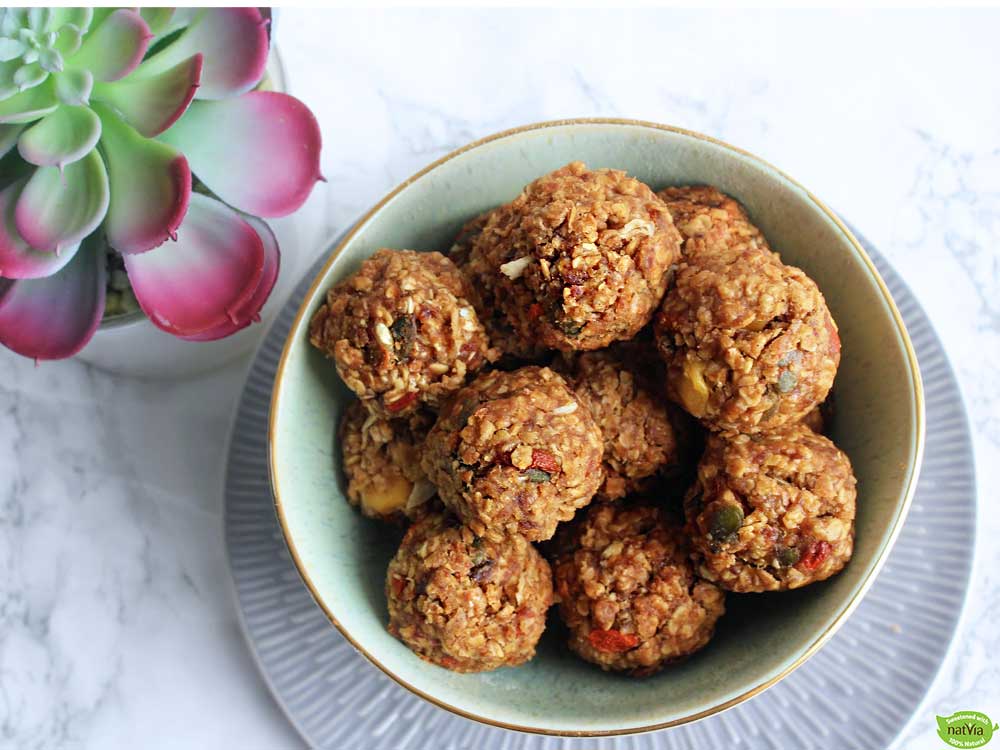 TROPICAL ENERGY BALLS