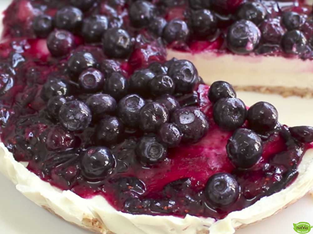 VEGAN CHEESECAKE WITH BLUEBERRY