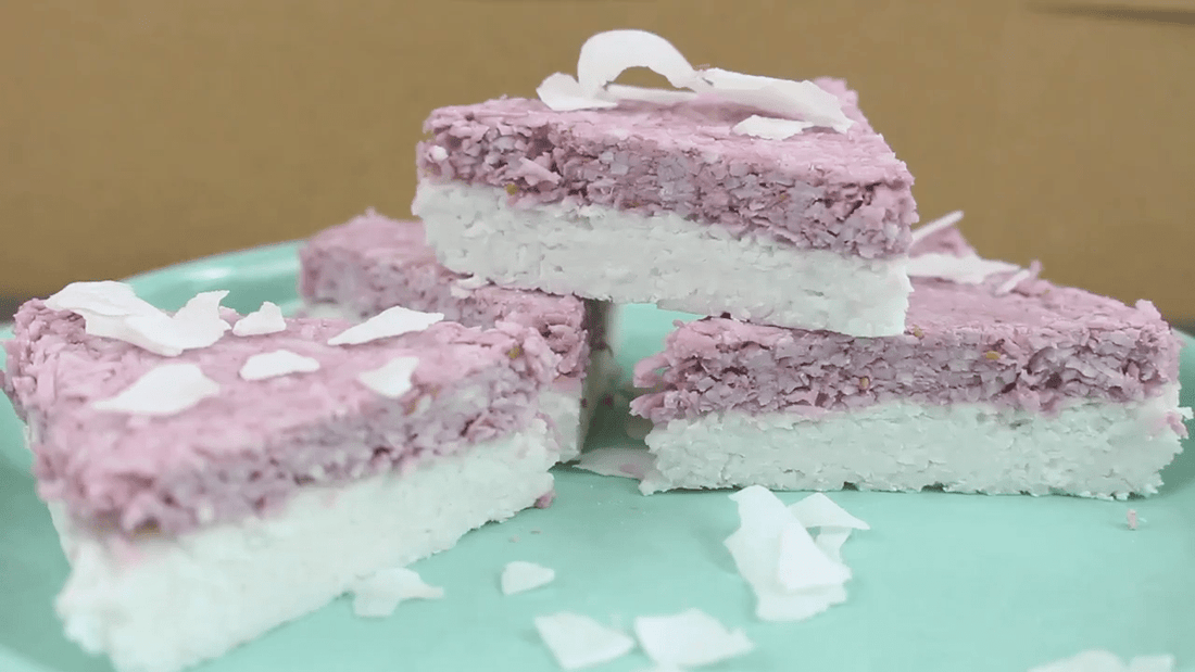 Vegan coconut-ice slice