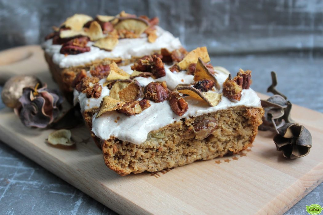 APPLE & GINGERBREAD LOAF