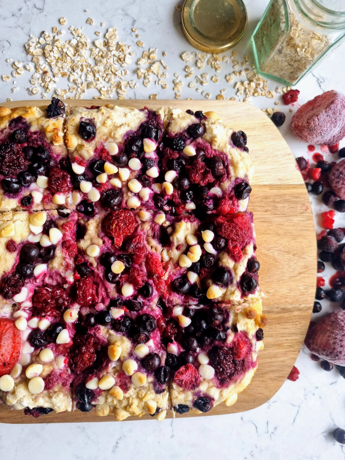 Berry and White Chocolate Breakfast Oat Bars