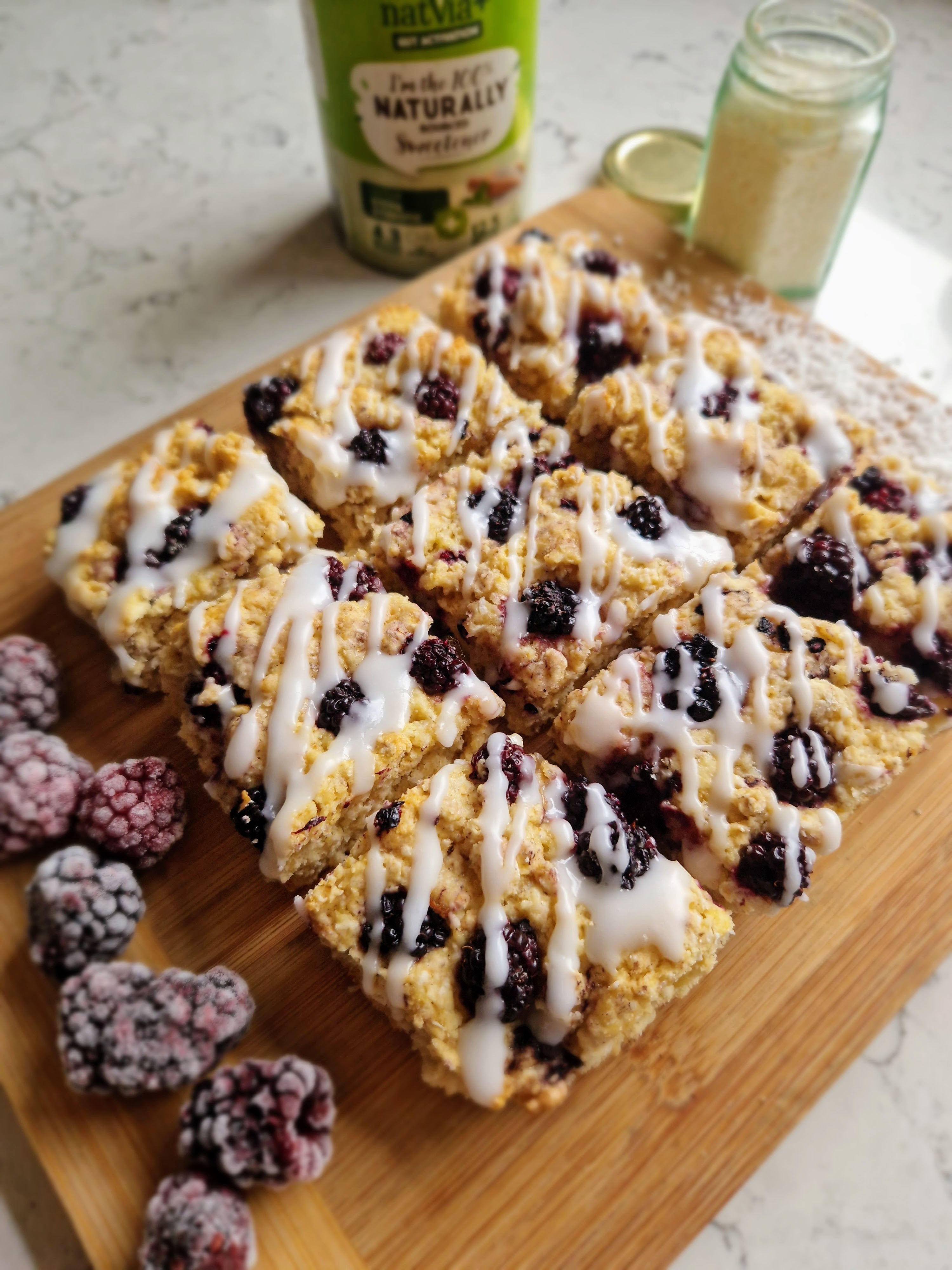 Blackberry Blondies