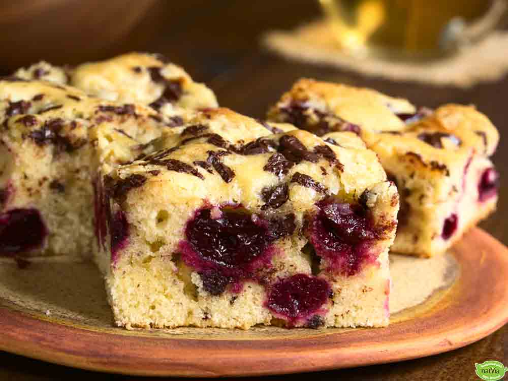 CHERRY BLONDIES