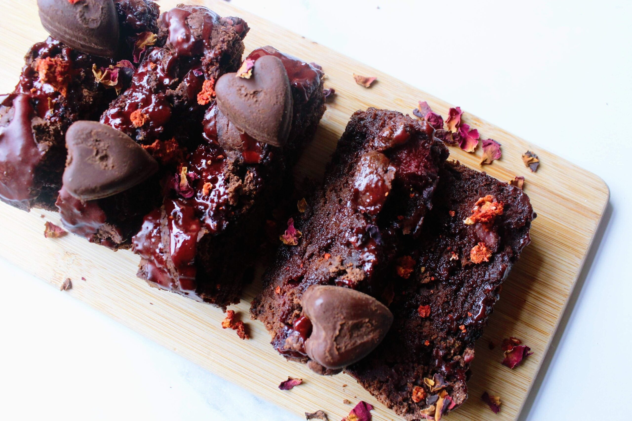 CHOCOLATE BERRY HEART LOAF