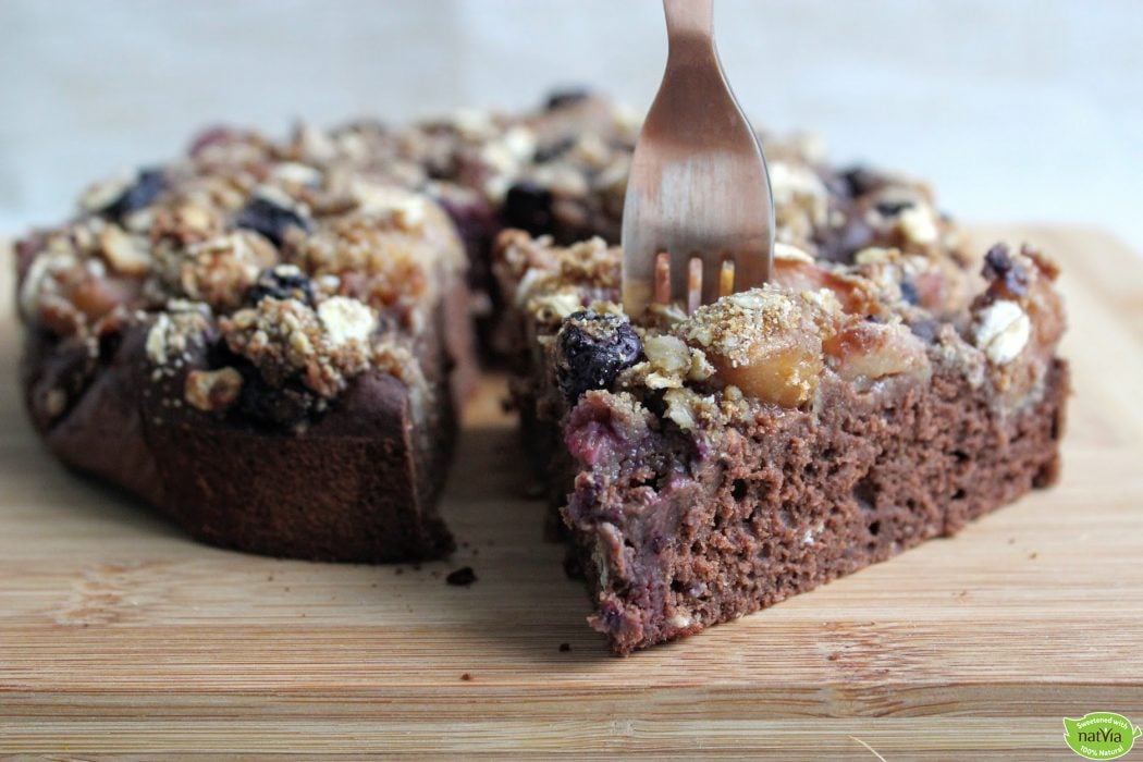 PEAR, BLUEBERRY & CHOCOLATE CAKE