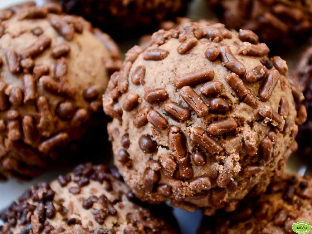 EASY DOUBLE CHOCOLATE COOKIES