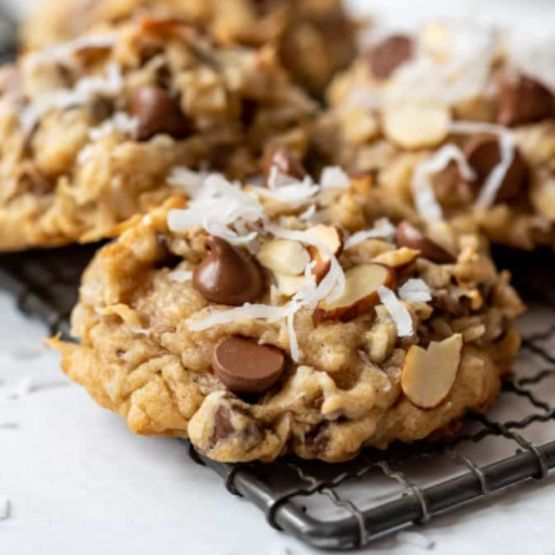 ALMOND JOY SYNBIOTIC COOKIES