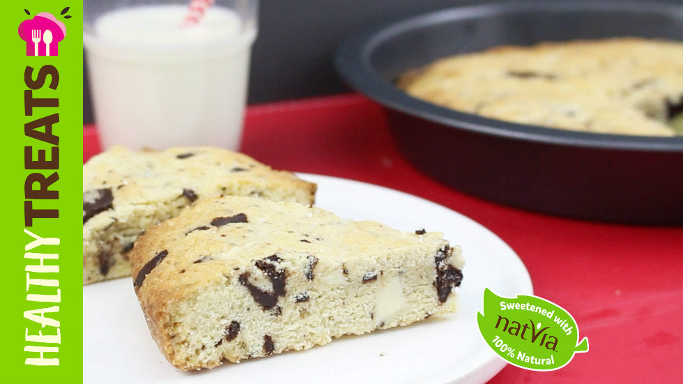 giant chocolate chip cookie pic