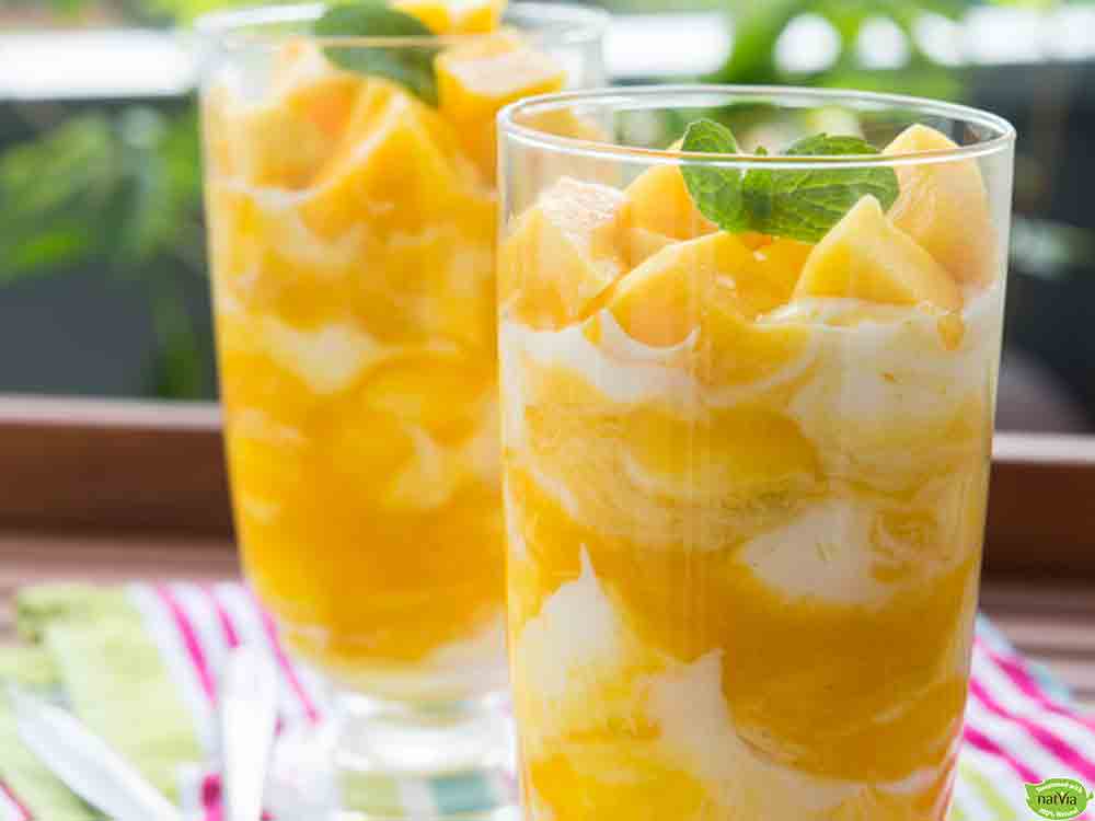 LOW FAT MANGO TRIFLE